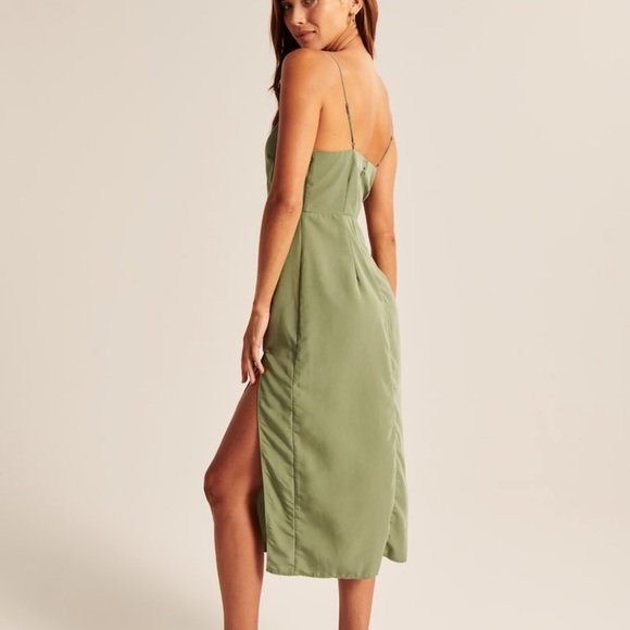 Abercrombie & Fitch keyhole halter midi dress - Picture 3 of 9
